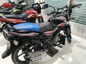 Bajaj Discover 100 2012 Purple