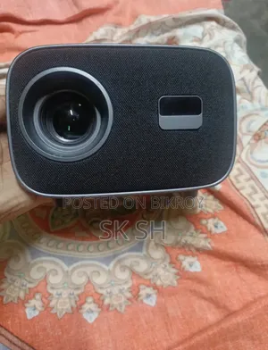 Projector A10