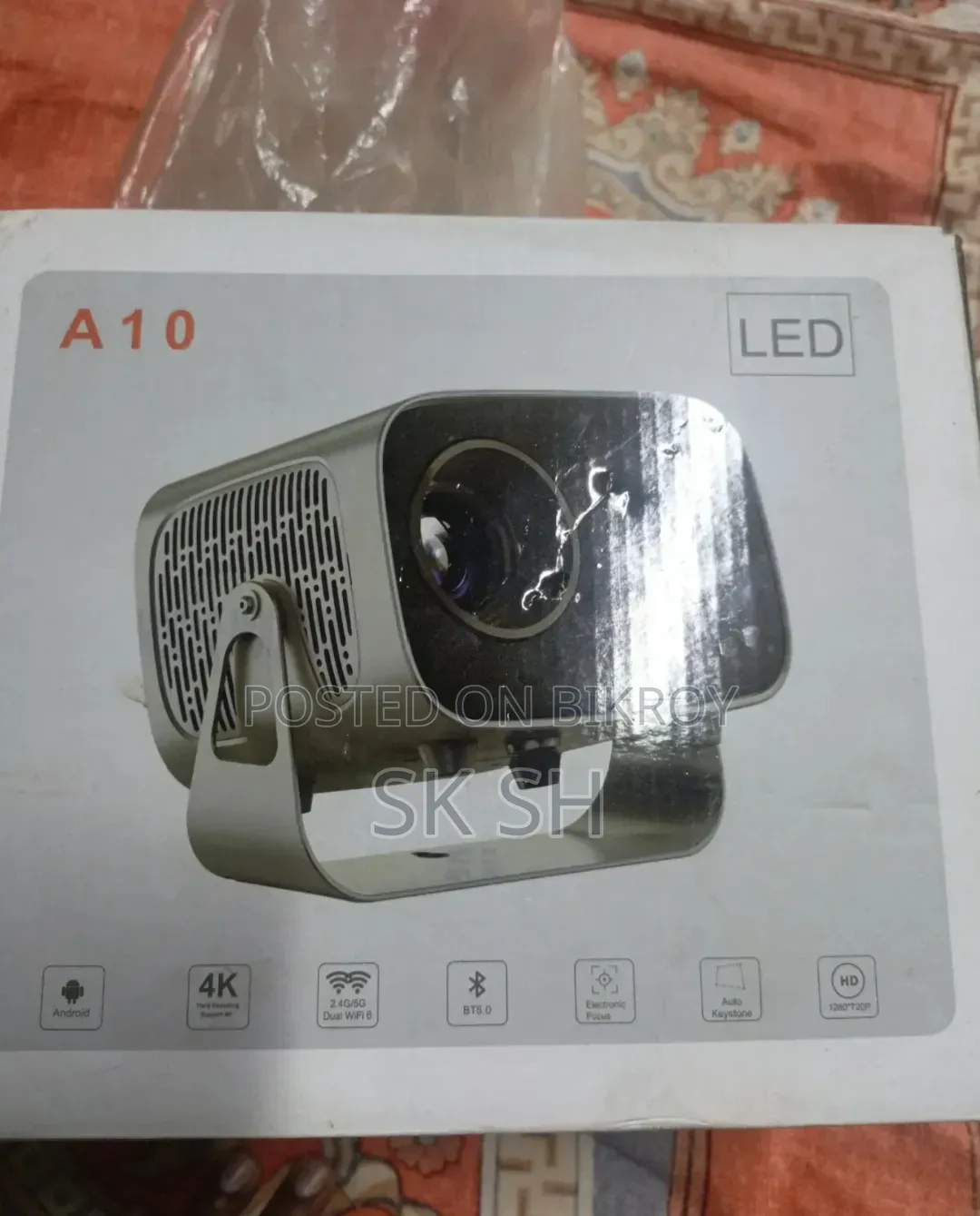 Projector A10