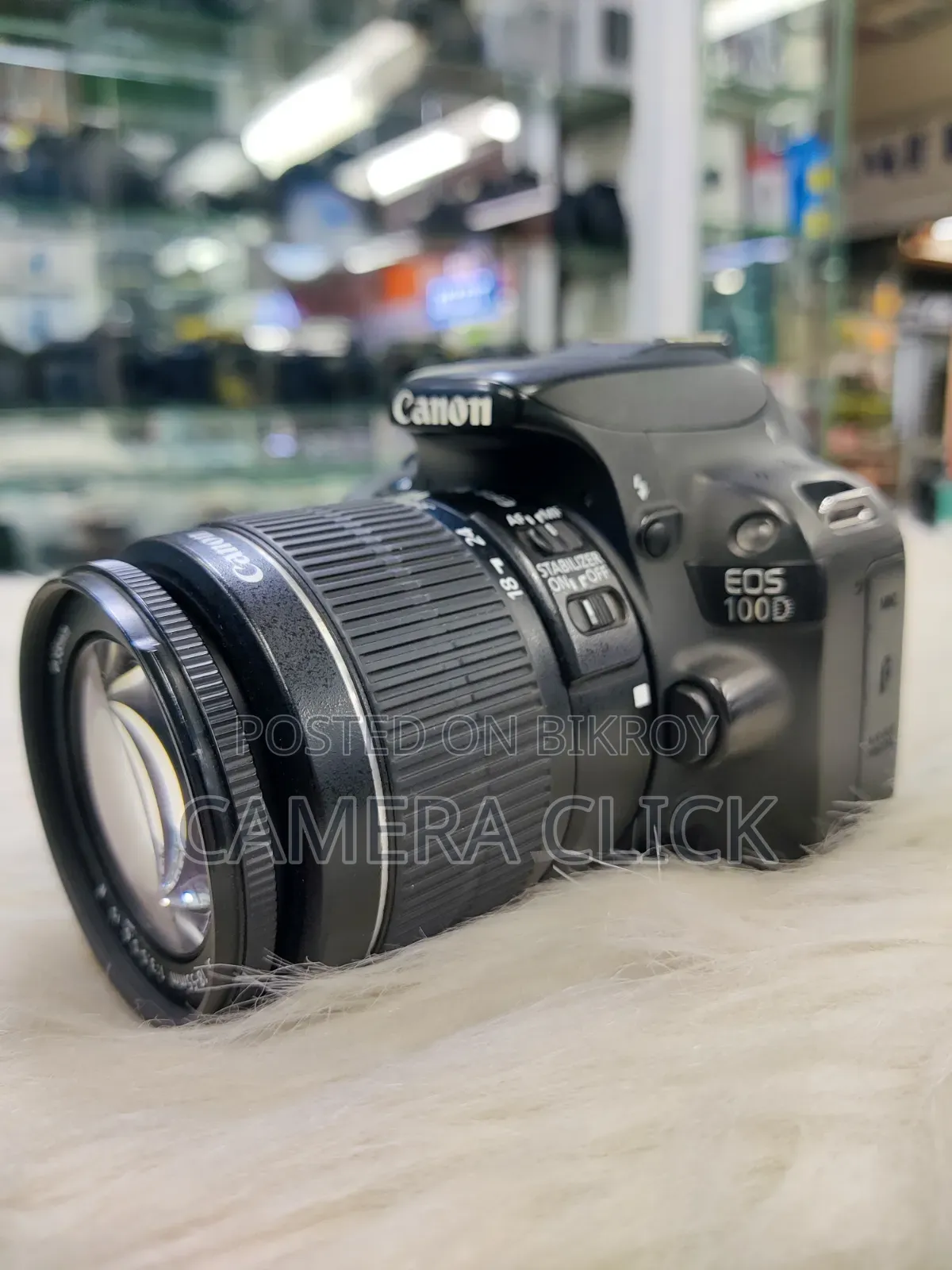 Canon 100D With 18-55mm IS Lens