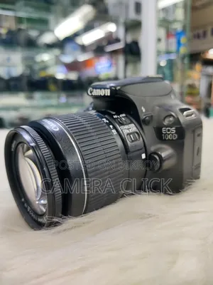Canon 100D With 18-55mm IS Lens