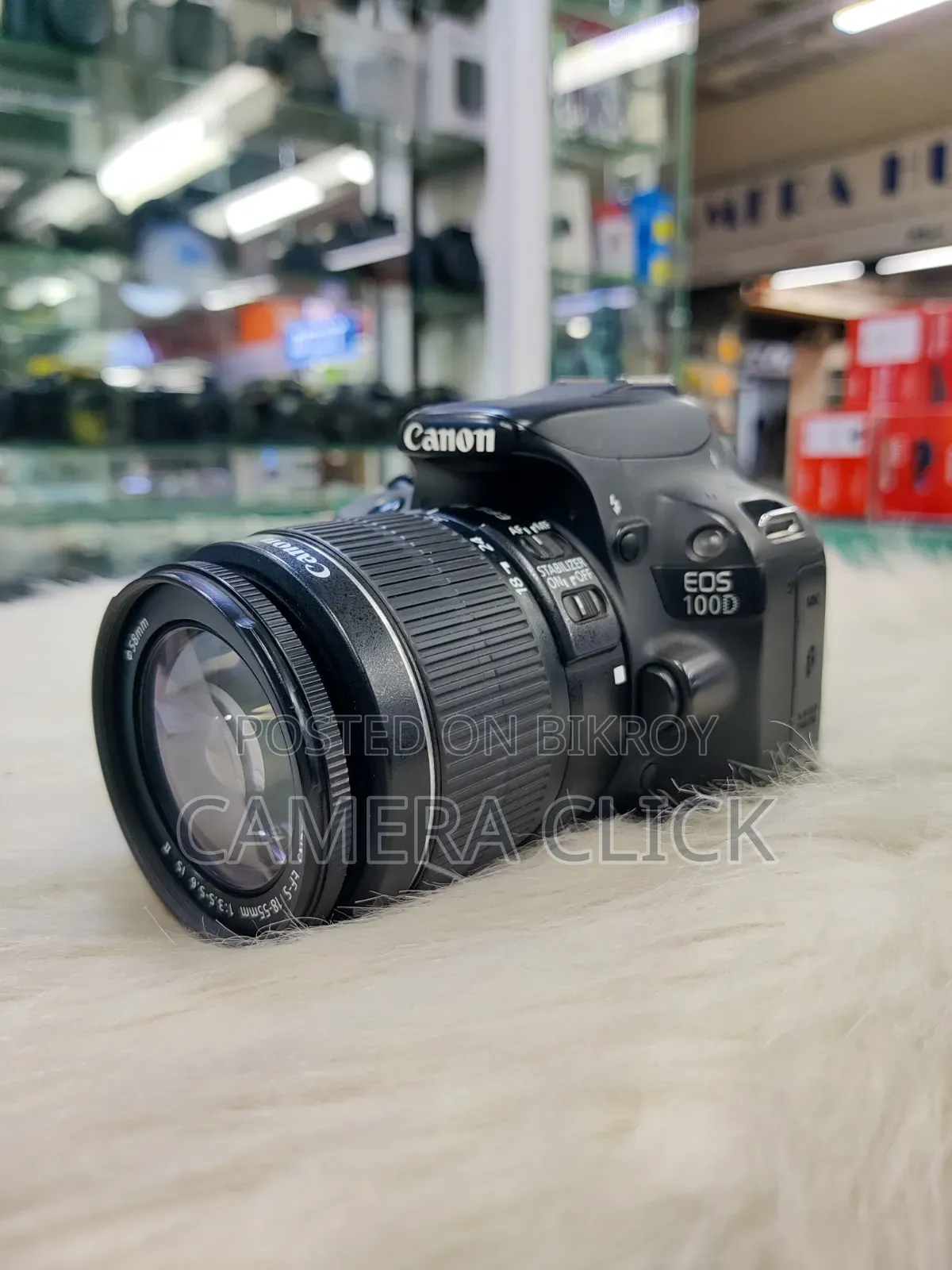 Canon 100D With 18-55mm IS Lens