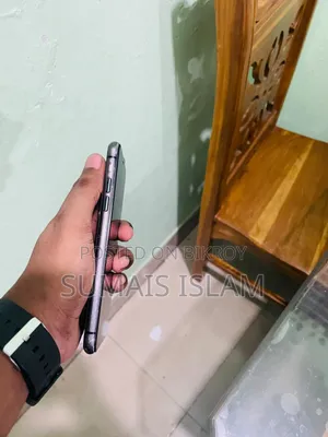Apple iPhone XR 64 GB Black
