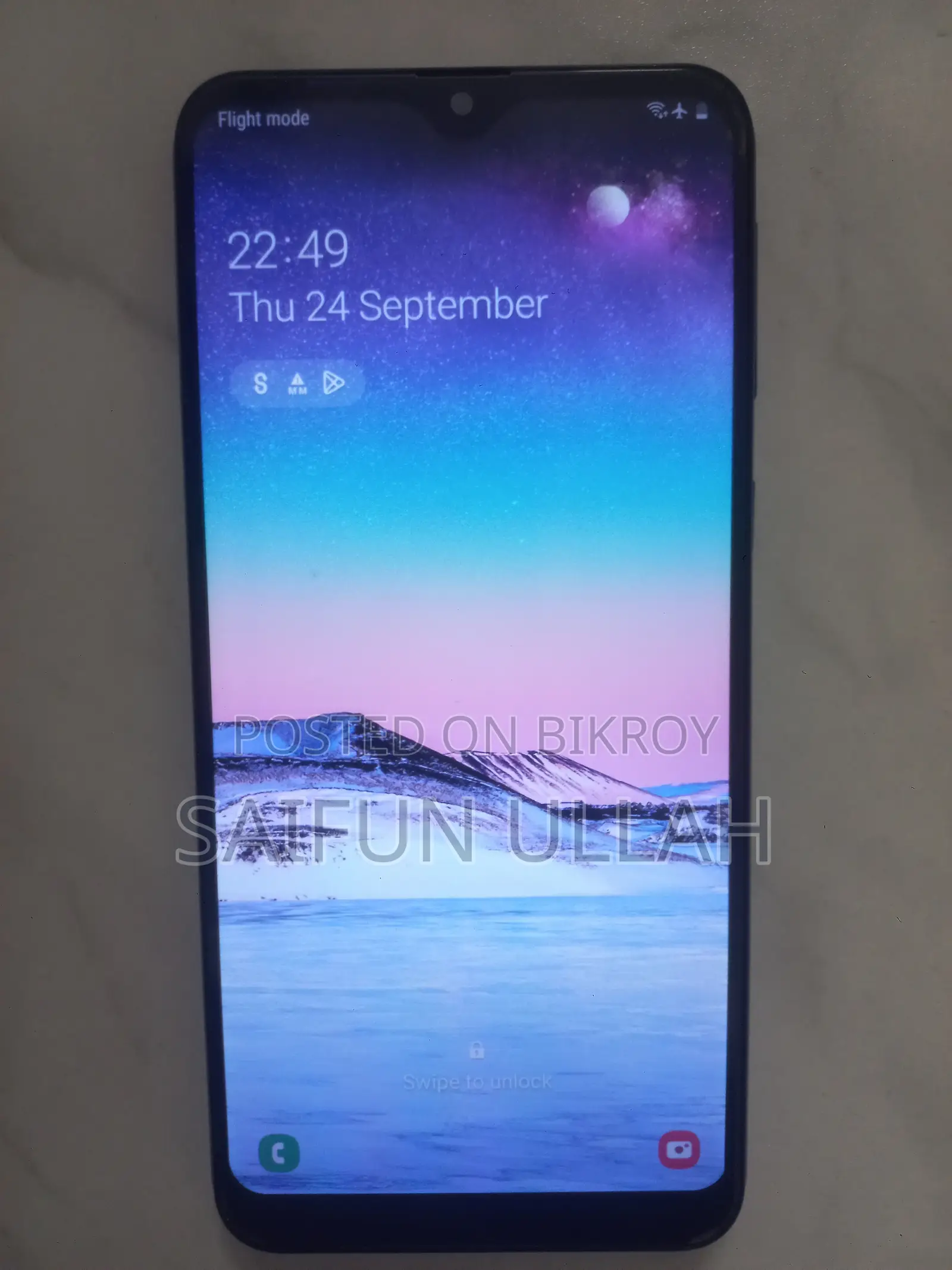 Samsung Galaxy M20 64 GB Black