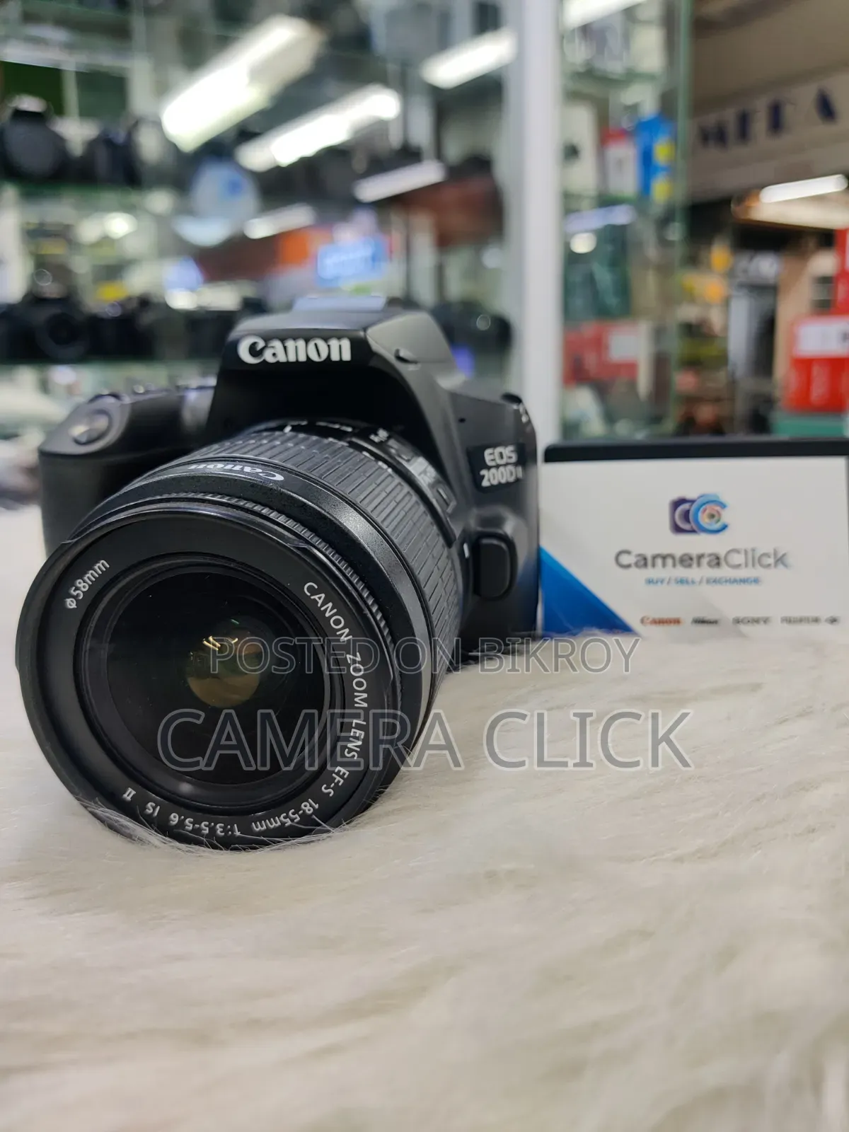 Canon EOS 200D Mark II With 18-55mm IS Lens