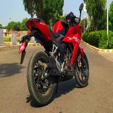 Hero Karizma XMR 210 2024 Red