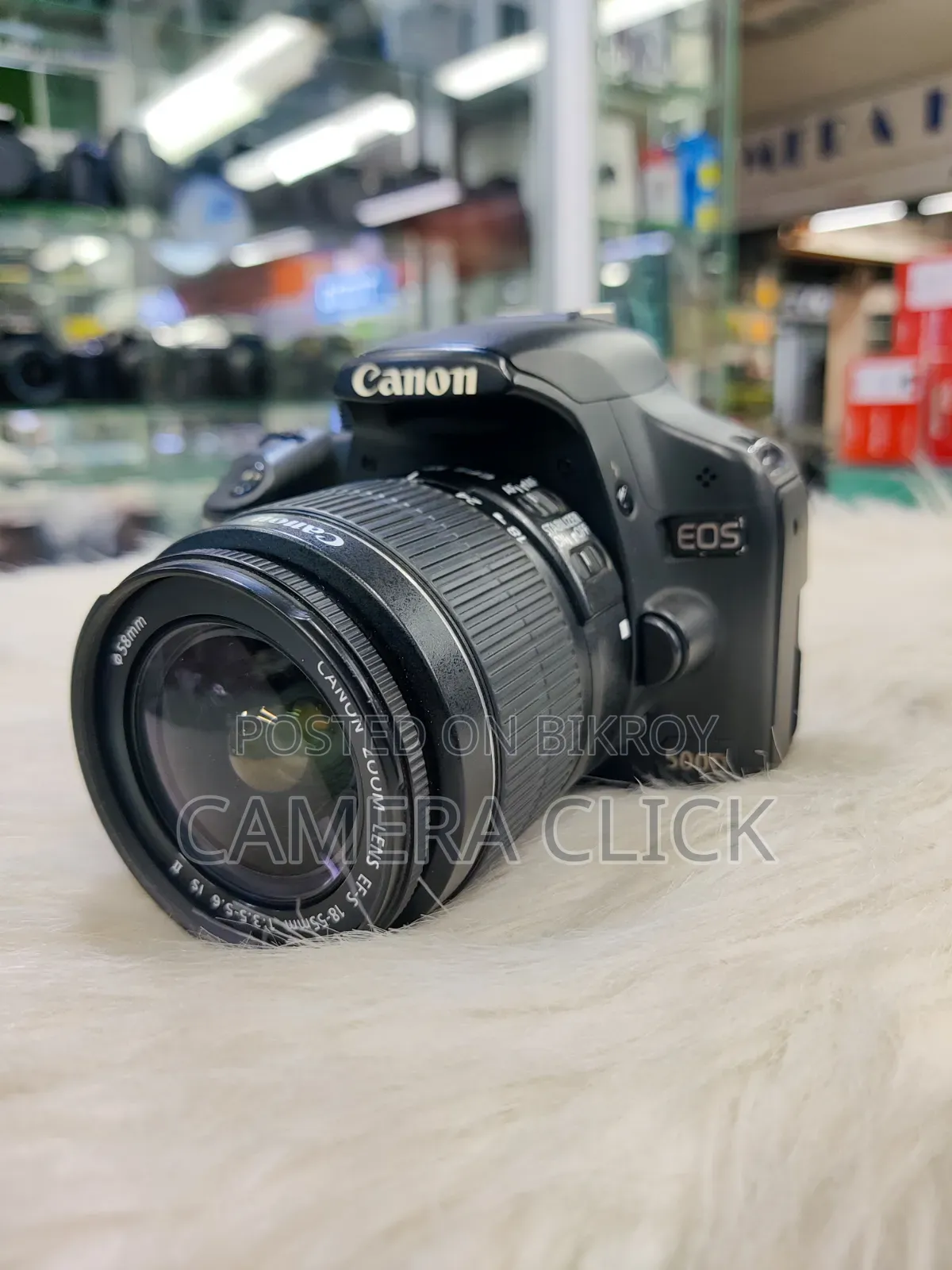 Canon EOS 500D With 18-55mm IS Lens