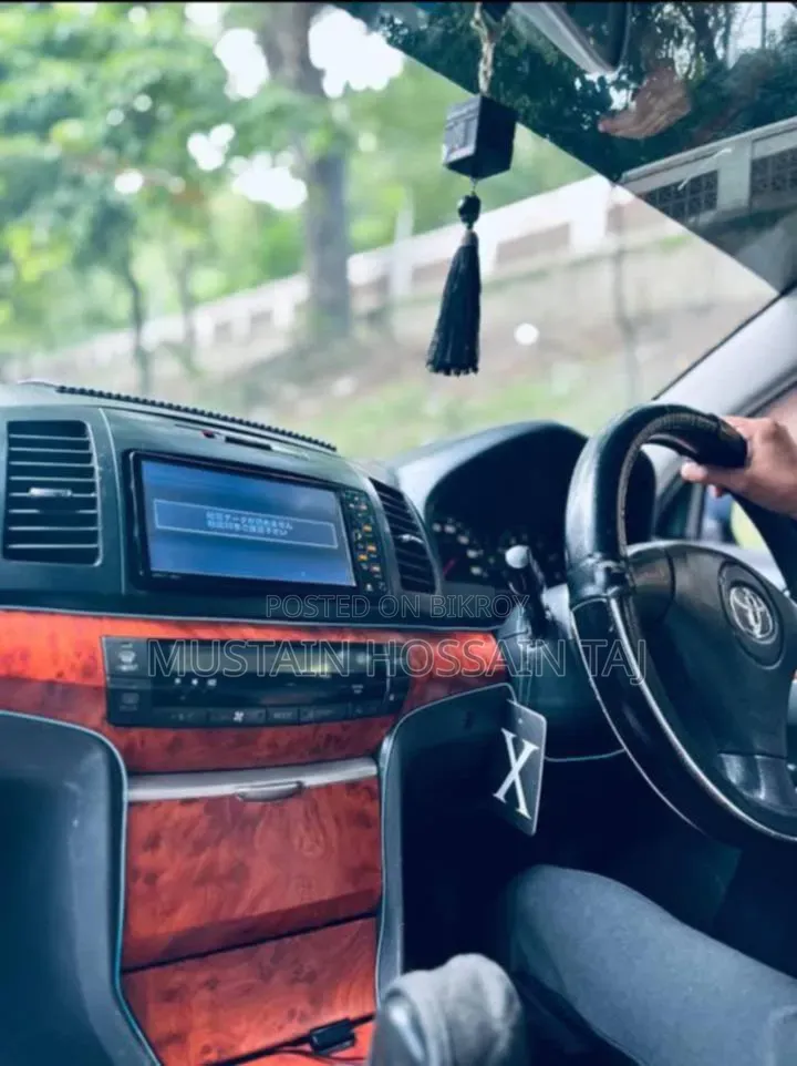 টয়েটা অ্যালিয়ন ২০০২ কালো