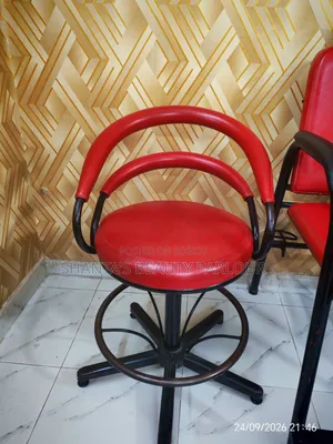 Beauty Parlour Furniture