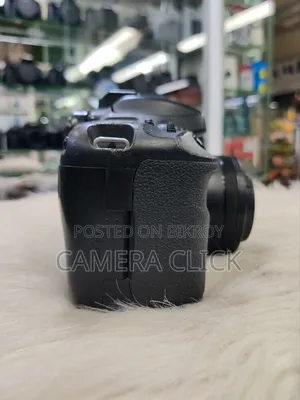 Canon EOS 7D With 50mm 1.8 STM Lens