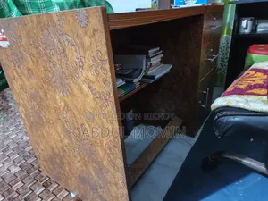 অফিস ডেস্ক