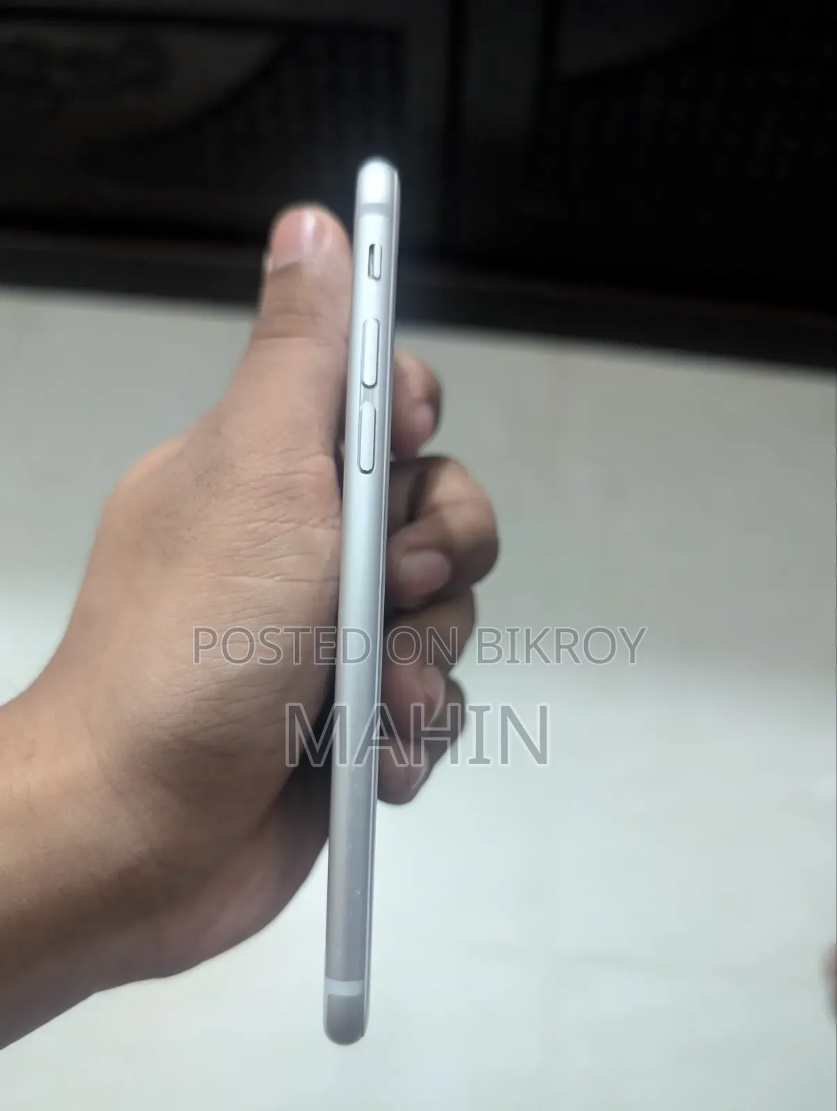 Apple iPhone 5s 16 GB White
