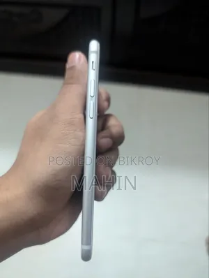 Apple iPhone 5s 16 GB White