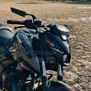 Bajaj Pulsar N160 2025 Black