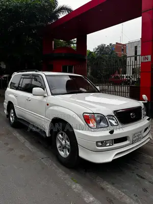 টয়োটা ল্যান্ড ক্রুজার সিগনাস ৪.৭ ১৯৯৯ পার্ল