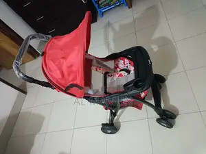 বেবি স্ট্রোলার