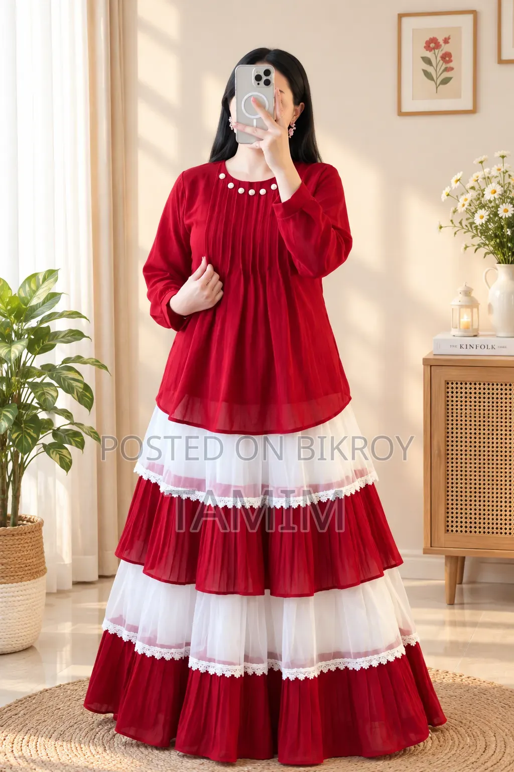 Trendy Ladies Tops and Skirt Set