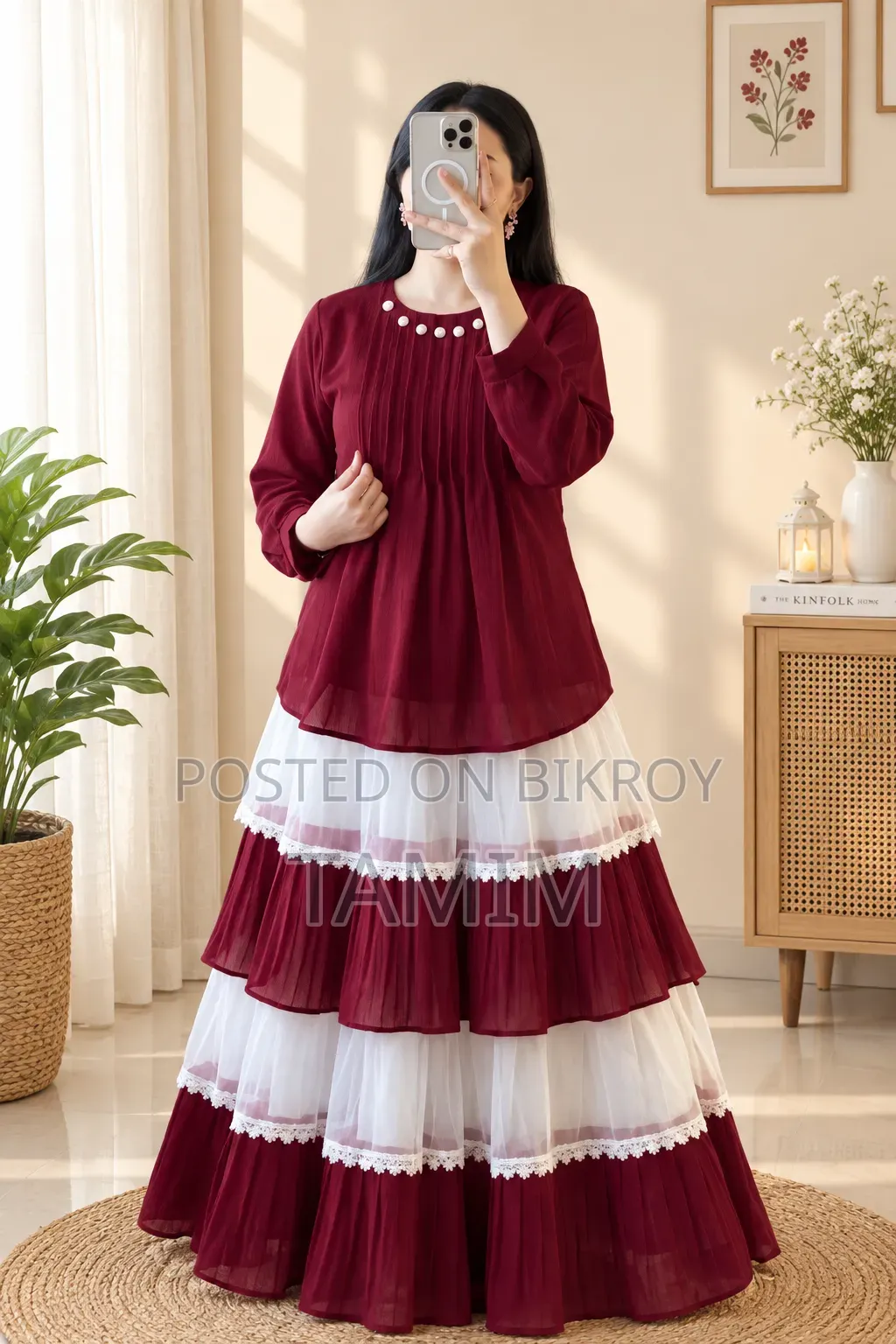 Trendy Ladies Tops and Skirt Set