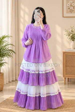 Trendy Ladies Tops and Skirt Set