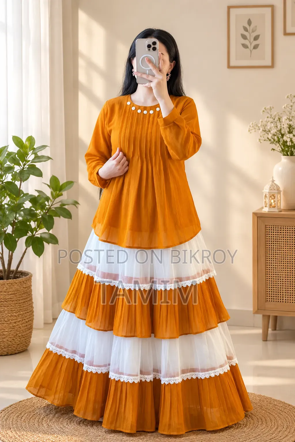 Trendy Ladies Tops and Skirt Set