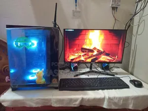 Gigabyte GA-H110MSTX-HD3-ZK 8GB Intel Core i5 HDD+SSD 128GB