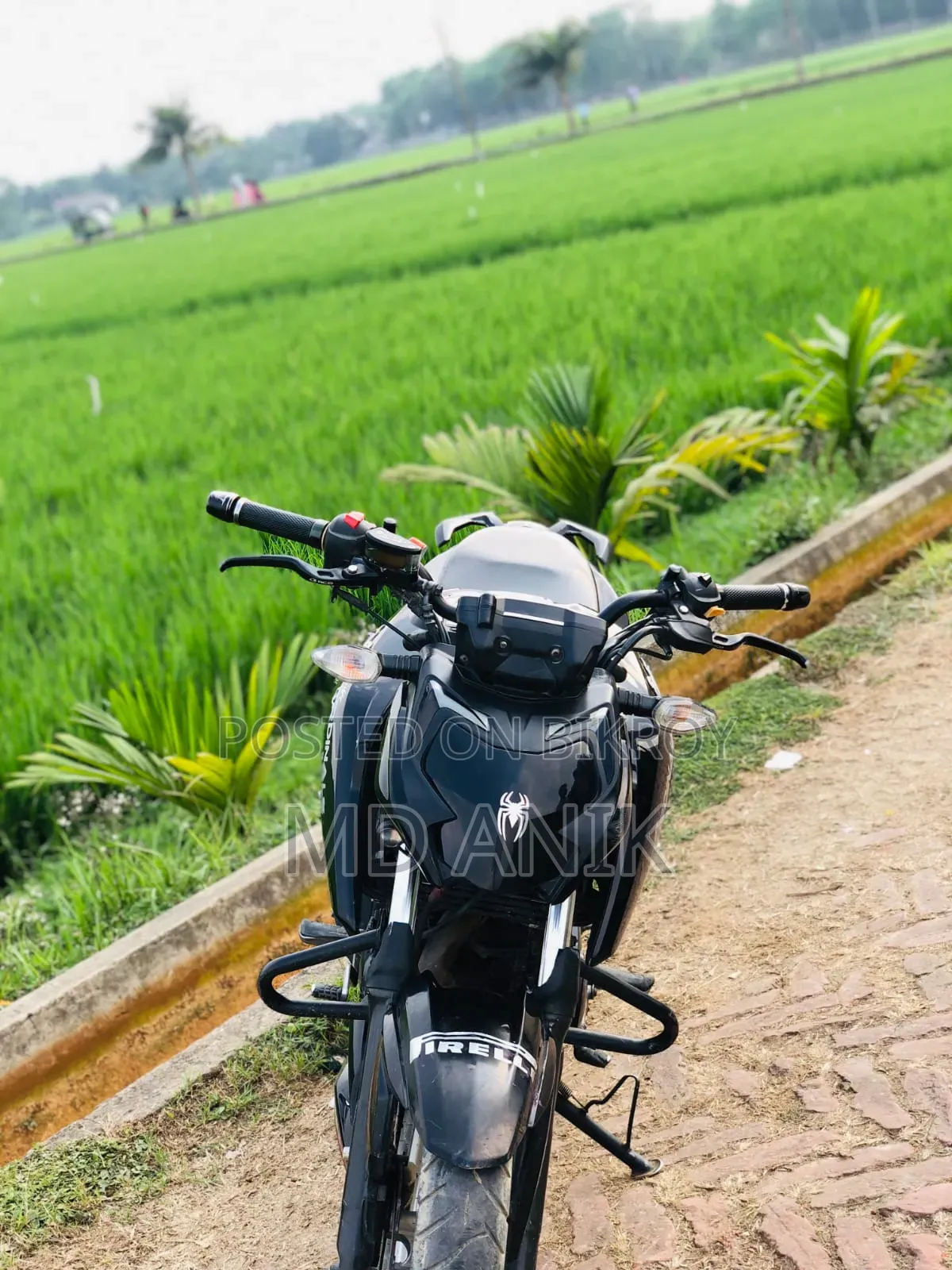 টিভিএস অ্যাপাচি ১৬০ ৪ভি ২০২১ ব্ল্যাক
