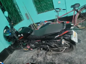 বাজাজ পালসার ১৫০ ২০১৮ কালো