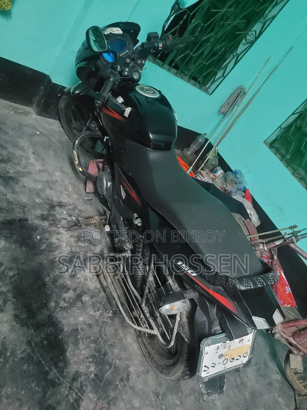 বাজাজ পালসার ১৫০ ২০১৮ কালো