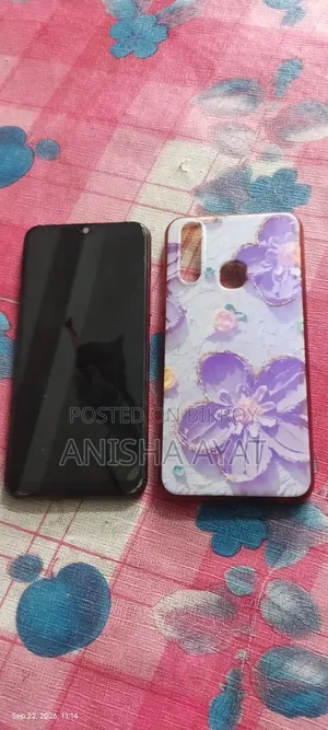 Vivo Y11 32 GB Red