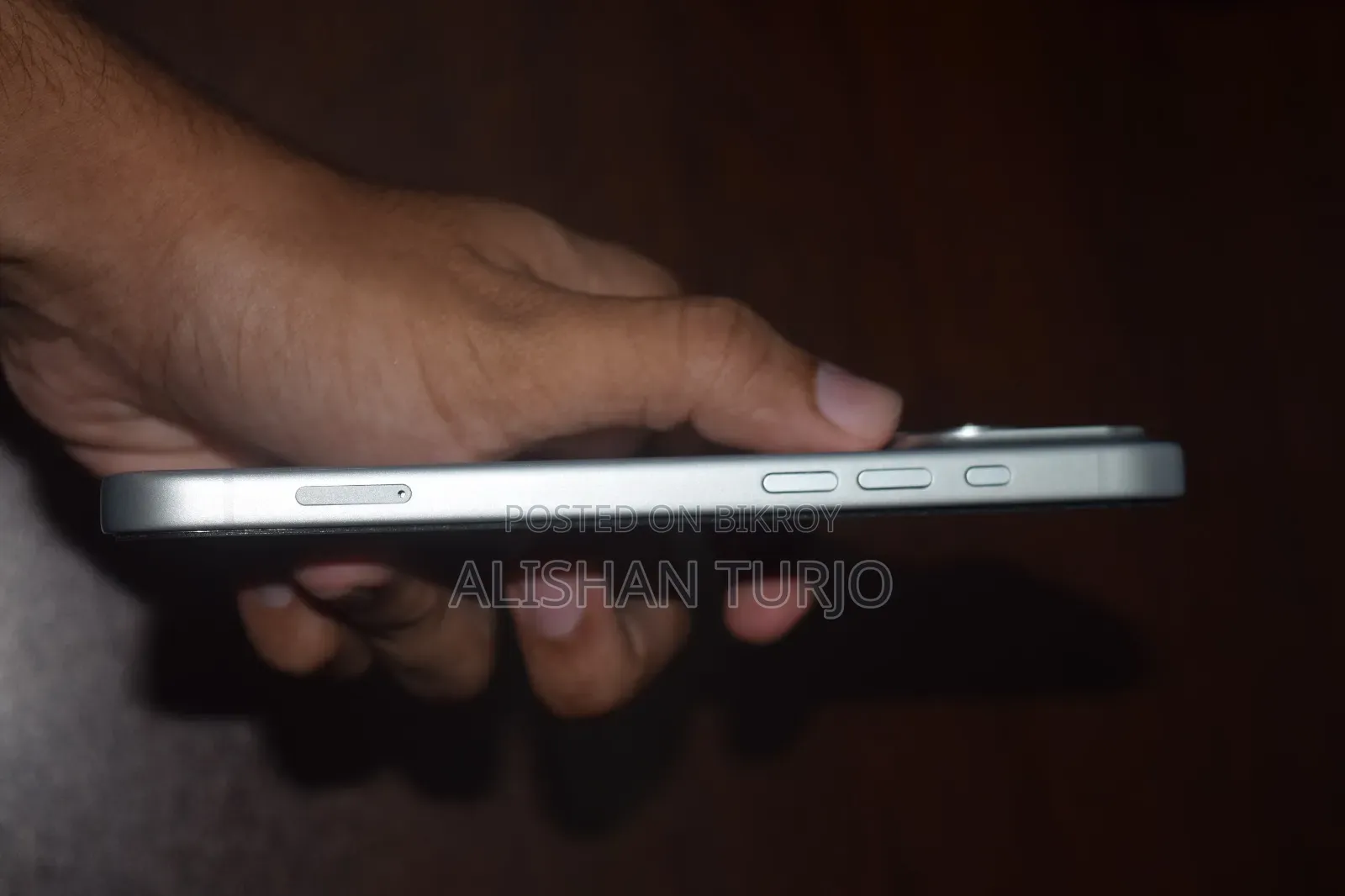 নিউ অ্যাপল আইফোন ১৭ প্রো ম্যাক্স ১ টিবি সিলভার