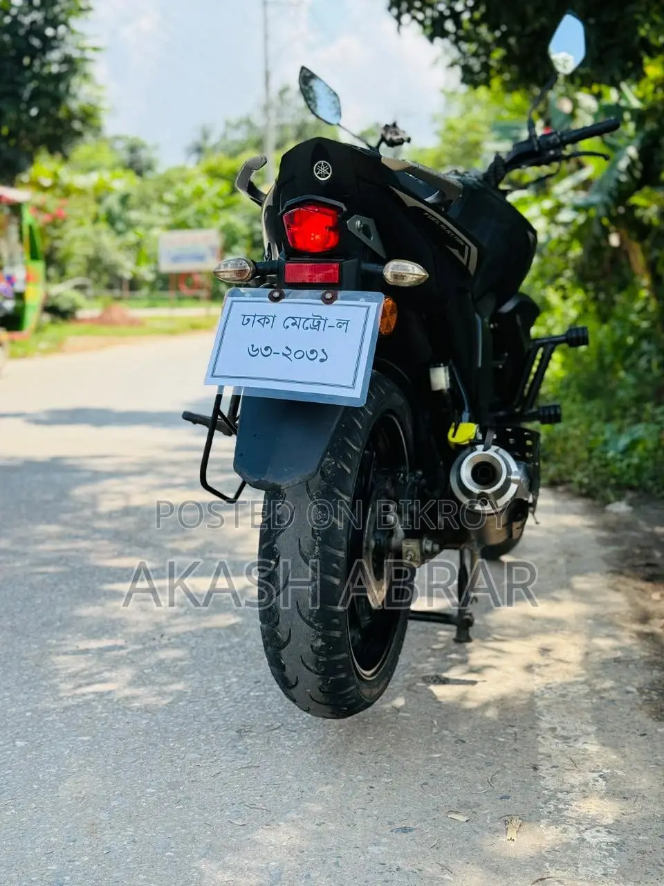 ইয়ামাহা এফজেডএস ভি২ ২০২৪ ব্ল্যাক