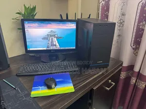 Desktop Computer 8GB Intel Core i5 SSD 128GB