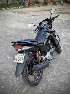 হিরো এক্সট্রিম স্পোর্টস ২০১২ ব্ল্যাক