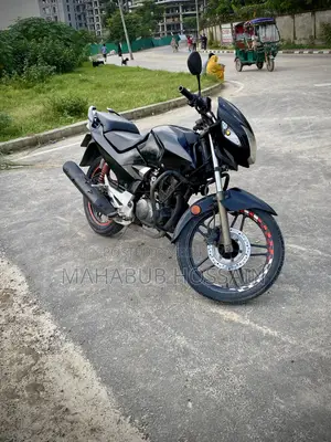 হিরো এক্সট্রিম স্পোর্টস ২০১২ ব্ল্যাক
