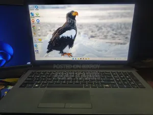 Laptop HP 250 G7 8GB Intel Core i3 HDD+SSD 1TB