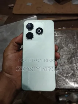 Symphony MAX 10 32 GB White