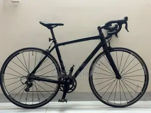 Trek Madone 2.1 Negotiable, Not Fixed, Some Servicing Done