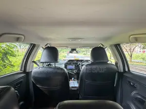 Toyota Aqua 2018 Silver