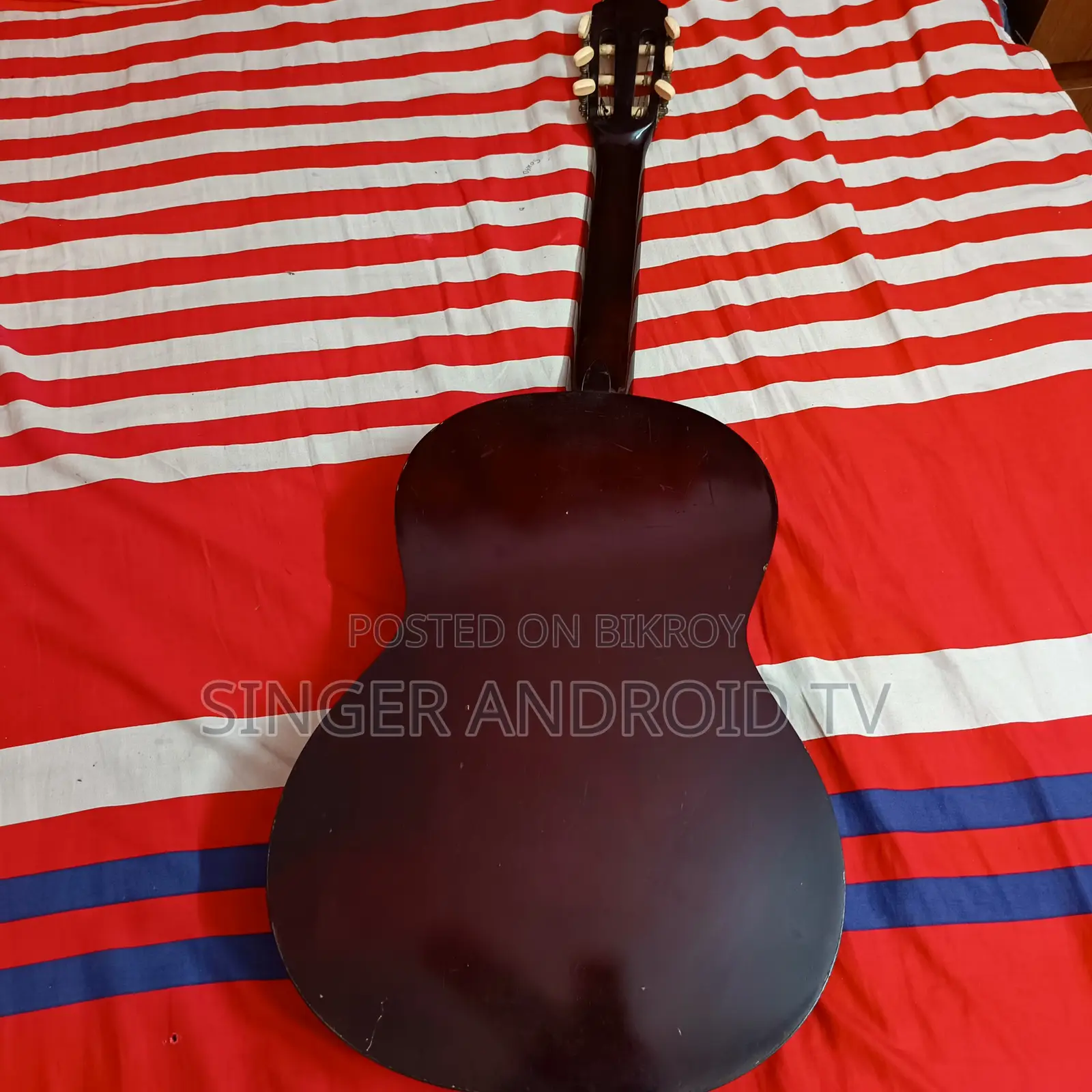 Vintage Nylon String Classical Acoustic Guitar