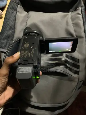 Sony HXR-NX30U Complete Video Gear Set With