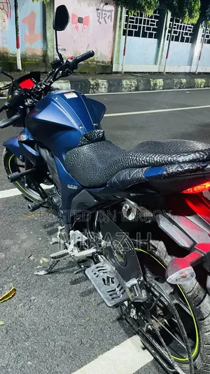 সুজুকি জিক্সার ২০২৬ ব্লু