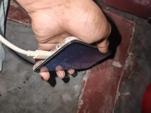 স্যামসাং গ্যালাক্সি এ২০ ৩২ জিবি সবুজ