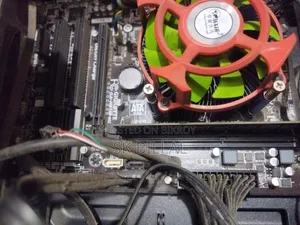 Desktop Computer Gigabyte GB-BXi5-4570R 8GB Intel Core i5 SSD 256GB