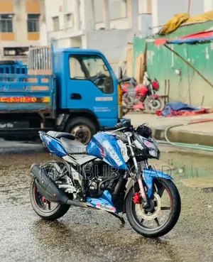 TVS Apache RTR 160 4V 2021 Blue