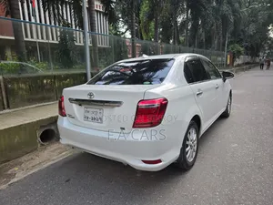 টয়োটা এক্সিও ১.৫ এক্স টু-হুইল ড্রাইভ ২০১৫ পার্ল