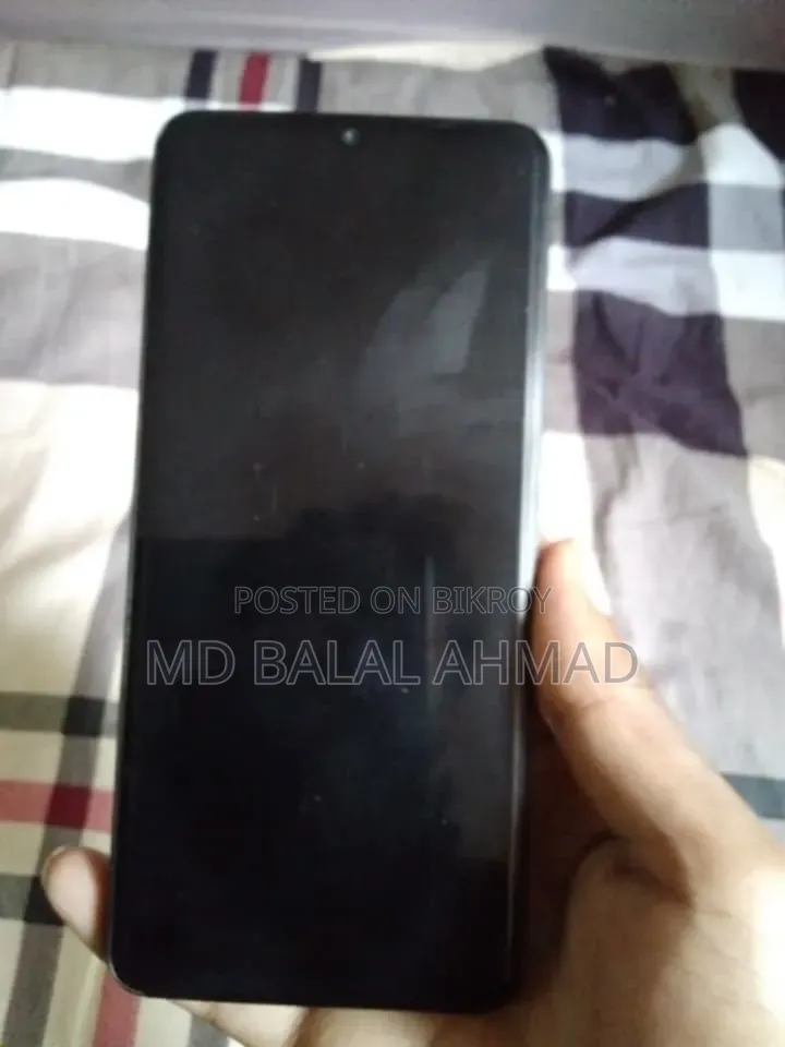 ভিভো ওয়াই০৪ ১২৮ জিবি ব্ল্যাক