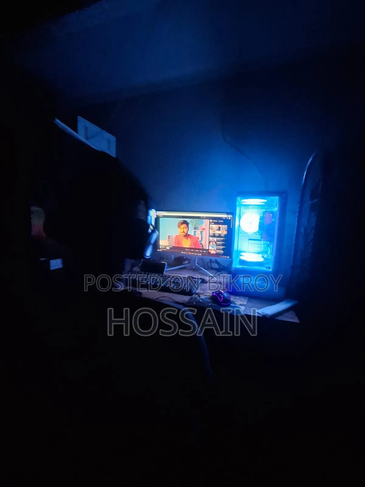 র‍্যাম ১৬জিবি স্টোরেজ ৫১২জিবি রাইজেন জিটি ৫৬০০