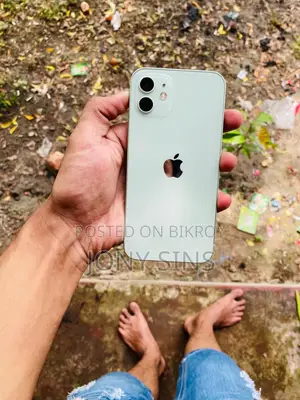 Apple iPhone 12 64 GB Green