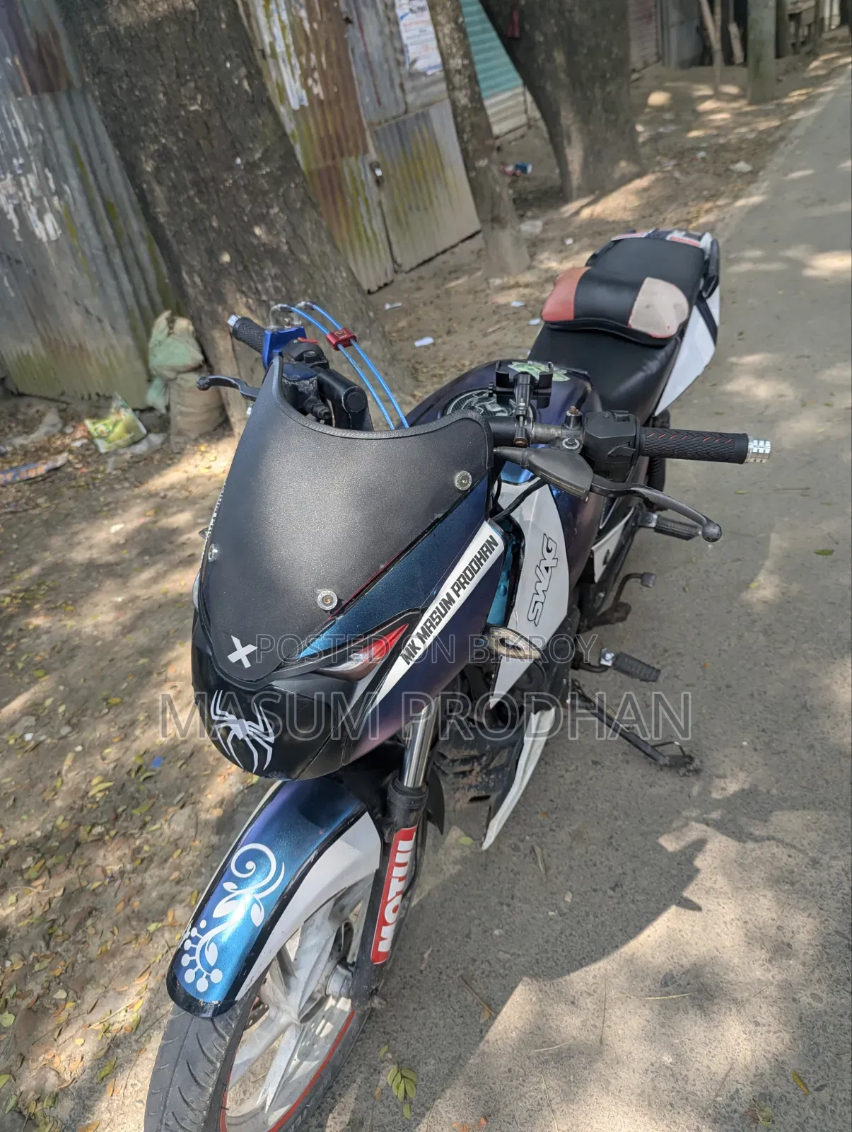 বাজাজ পালসার ১৫০ ২০০২ রেড