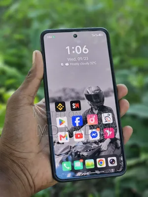 iQOO 256 GB White